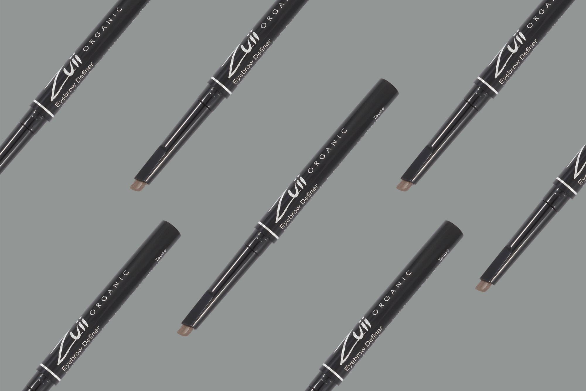 Huolitellut kulmakarvat Zuii Organic Eyebrow Definer kulmakynällä