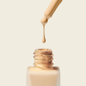Uoga Uoga Mineral Serum Foundation SPF20 Seerumimeikkivoide 30ml - 683 Drifting Flowers