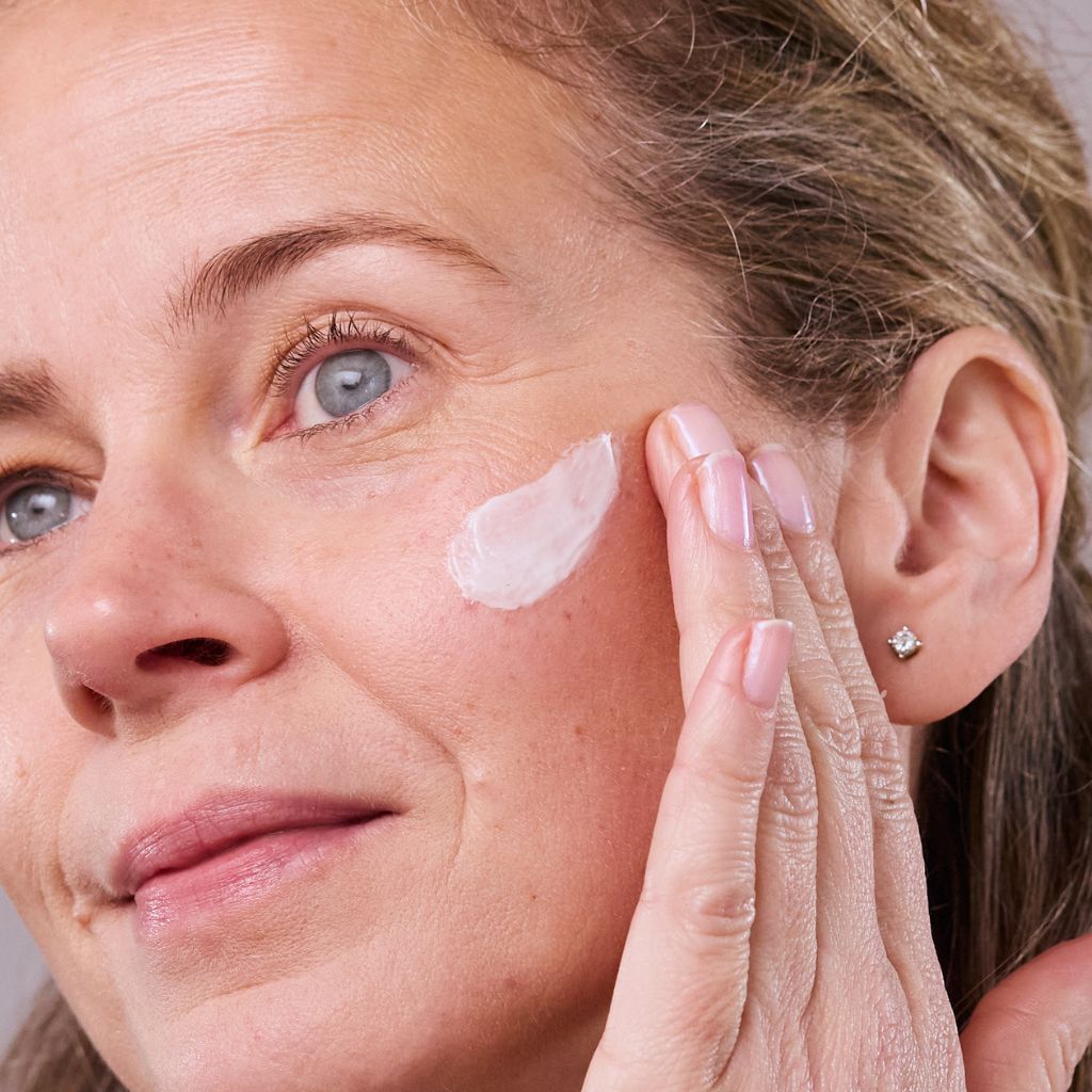 Evolve Organic Beauty Age Defying Multi Peptide Cream Kasvovoide 60ml