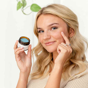 Evolve Organic Beauty Blue Tansy Beauty Balm Monitoimibalmi 60ml