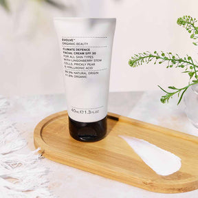 Evolve Organic Beauty Climate Defence SPF30 Cream Sävytön Kasvovoide 40ml