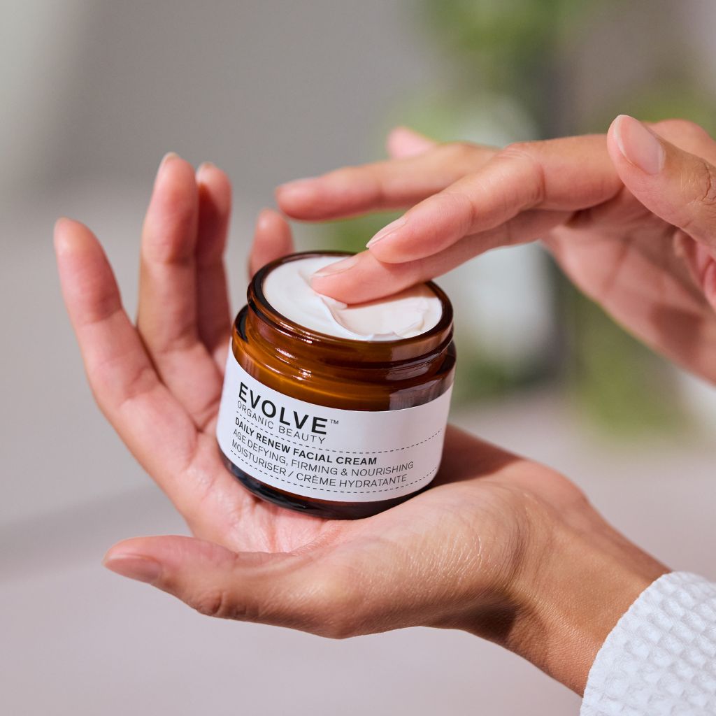 Evolve Organic Beauty Daily Renew Facial Cream Uudistava kasvovoide 60ml