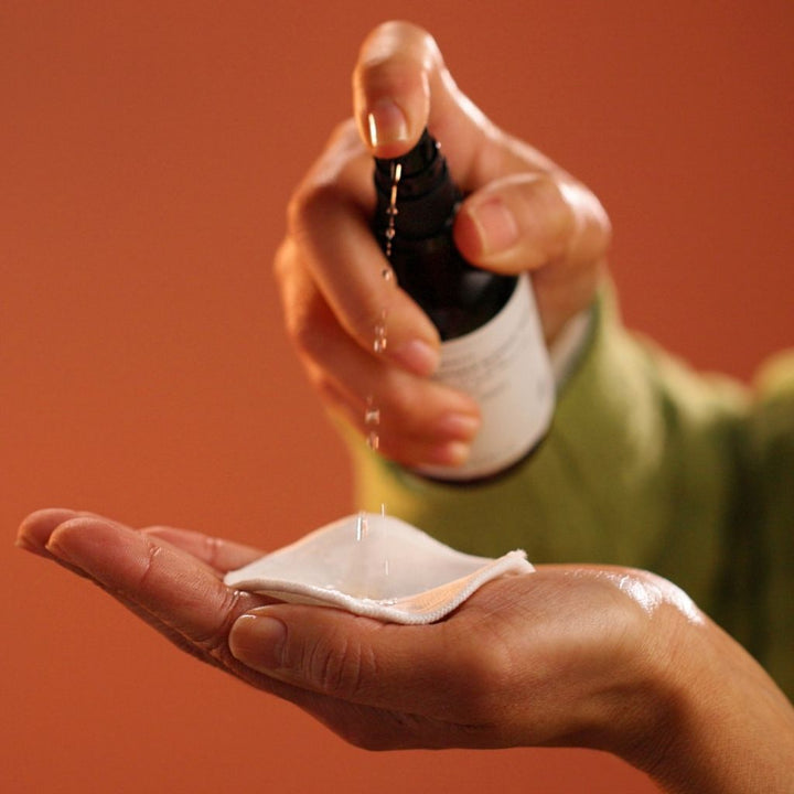 Evolve Organic Beauty Liquid Radiance Glycolic Toner Kasvovesi 100ml