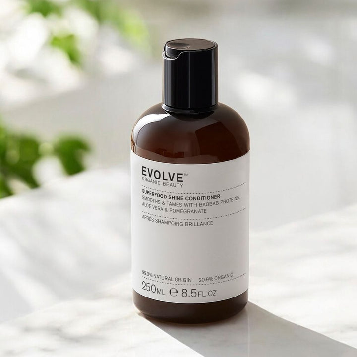 Evolve Organic Beauty Superfood Shine Hoitoaine 250ml