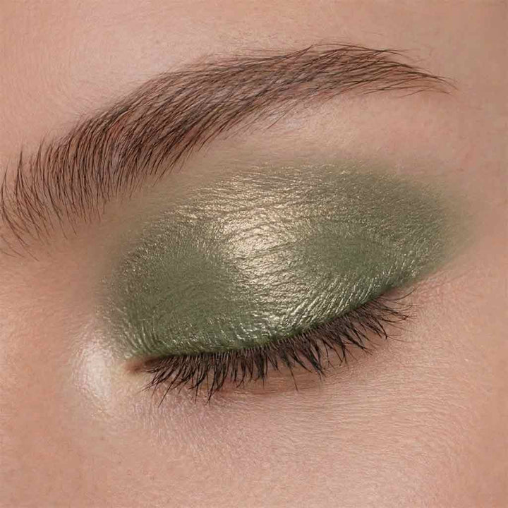 JOIK Organic Long Lasting Liquid Eye Shadow Nestemäinen Luomiväri - 03 Golden Green