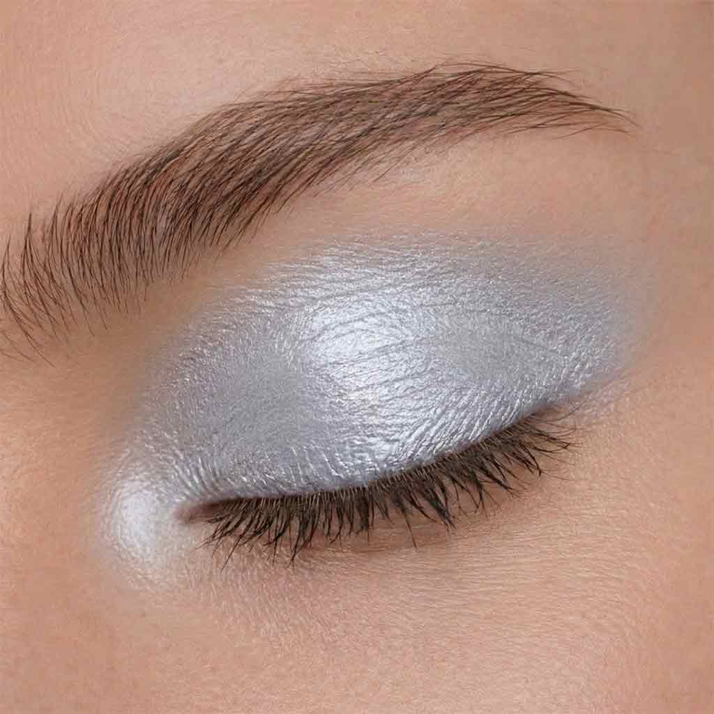 JOIK Organic Long Lasting Liquid Eye Shadow Nestemäinen Luomiväri - 02 Silver Grey