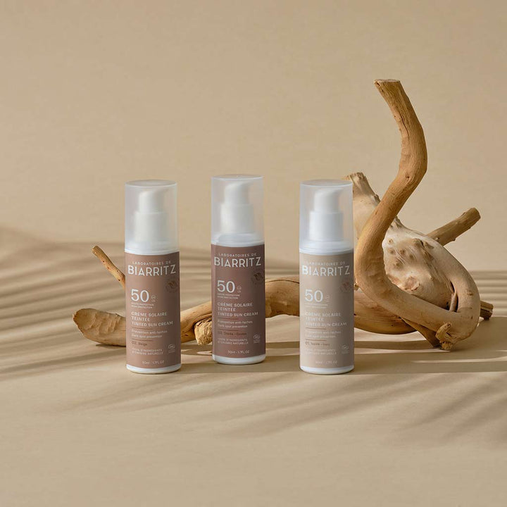 Laboratoires de Biarritz Sävyttävä aurinkovoide kasvoille SPF50 50ml Ivory