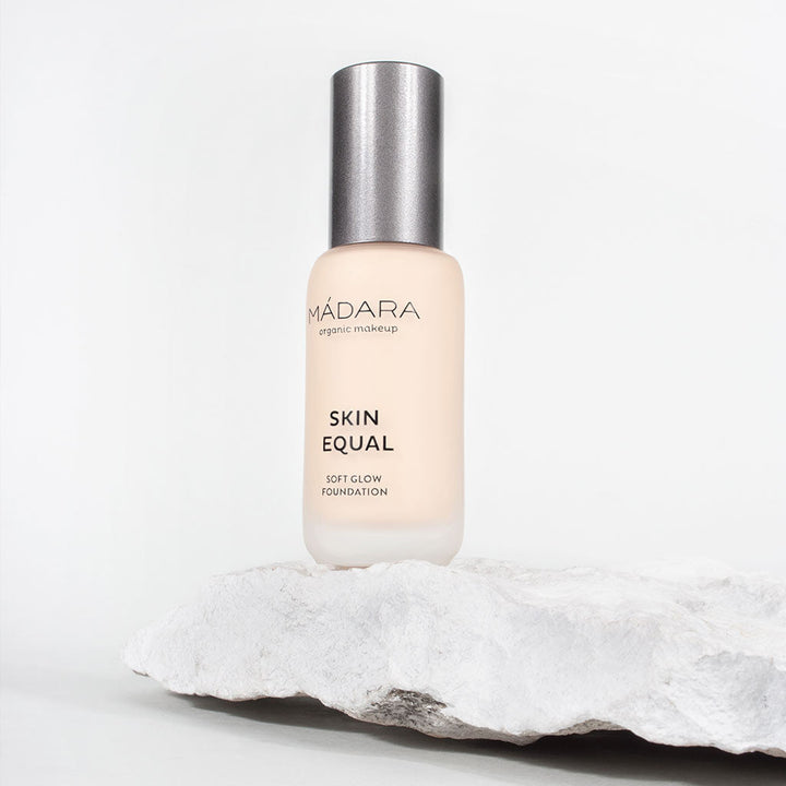 Madara Skin Equal Soft Glow Foundation Meikkivoide 30ml - Rose Ivory