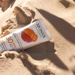 Mossa 365 Days Defence Certified Natural Sunscreen Aurinkovoide SPF30 50ml