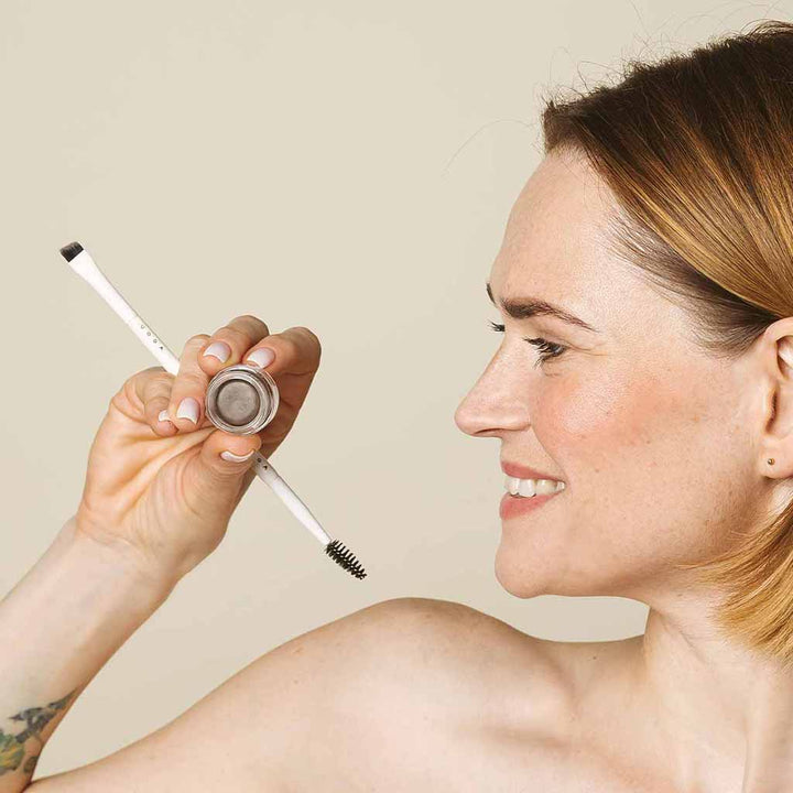 Uoga Uoga Eyebrow Pomade Kulmaväri 2,5ml - Taupe