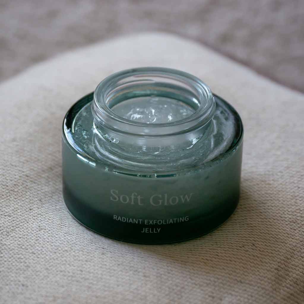Usva Cosmetics Soft Glow Radiant Exfoliating Jelly Kasvokuorinta 50ml