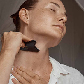 Yin Your Skin Jalo Advanced Gua Sha Kasvolasta