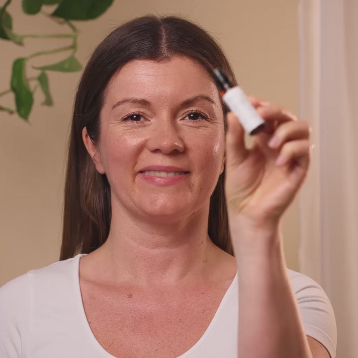 Evolve Organic Beauty Hyaluronic Eye Serum Hyaluronihappo Silmänympärysseerumi 10ml