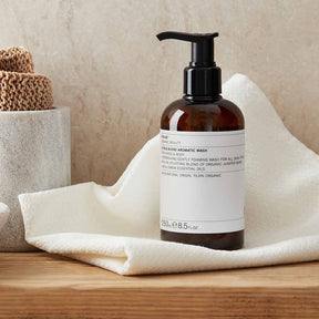 Evolve Organic Beauty Citrus Blend Aromatic Wash Vartalonpesuaine 250ml