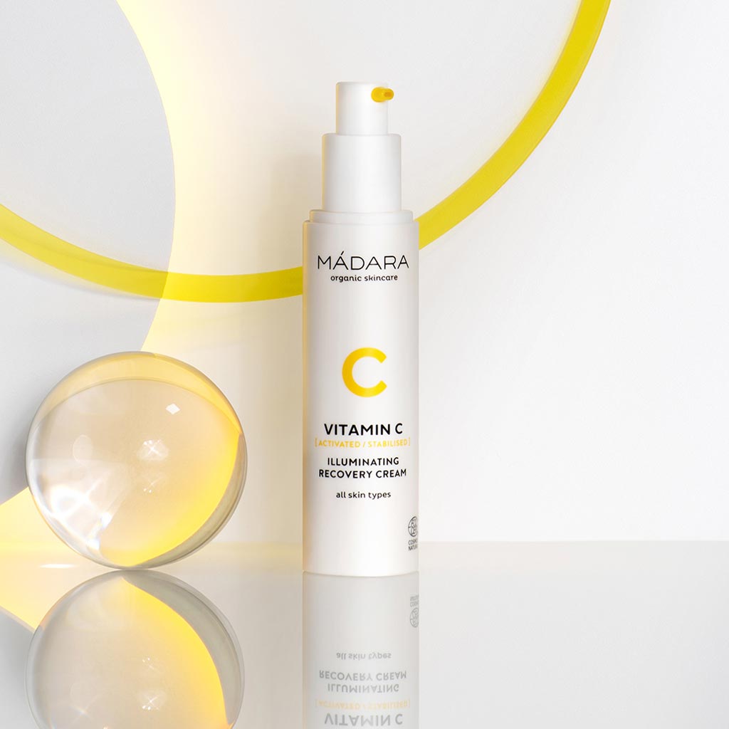 Madara Kirkastava C-vitamiinivoide 50ml